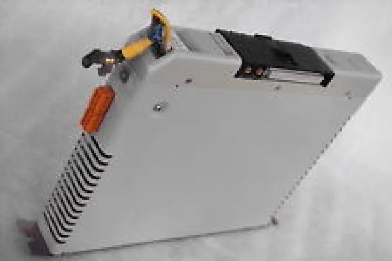 1394-AM03-A AXIS модуль 2кВт3.0А 6.0А PEAK